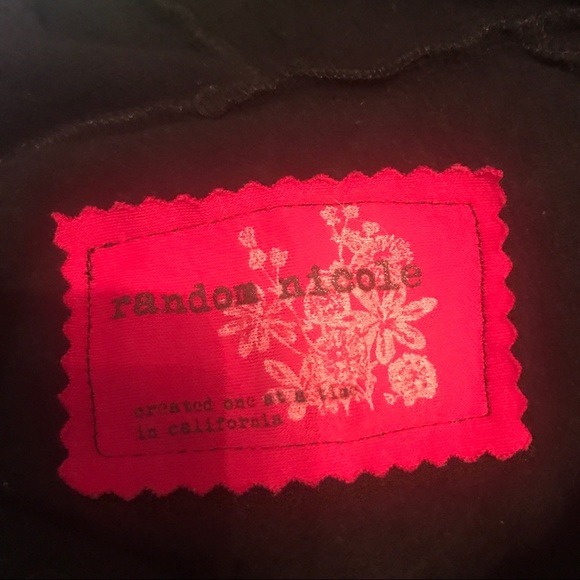 🌸random nicole Handmade Zip Up Hoodie - Picture 6 of 6
